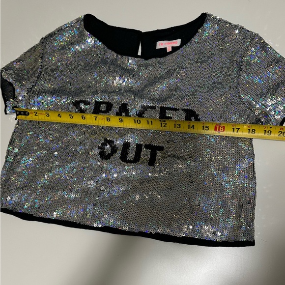 spaced out renamed cropped top - Picture 5 of 7